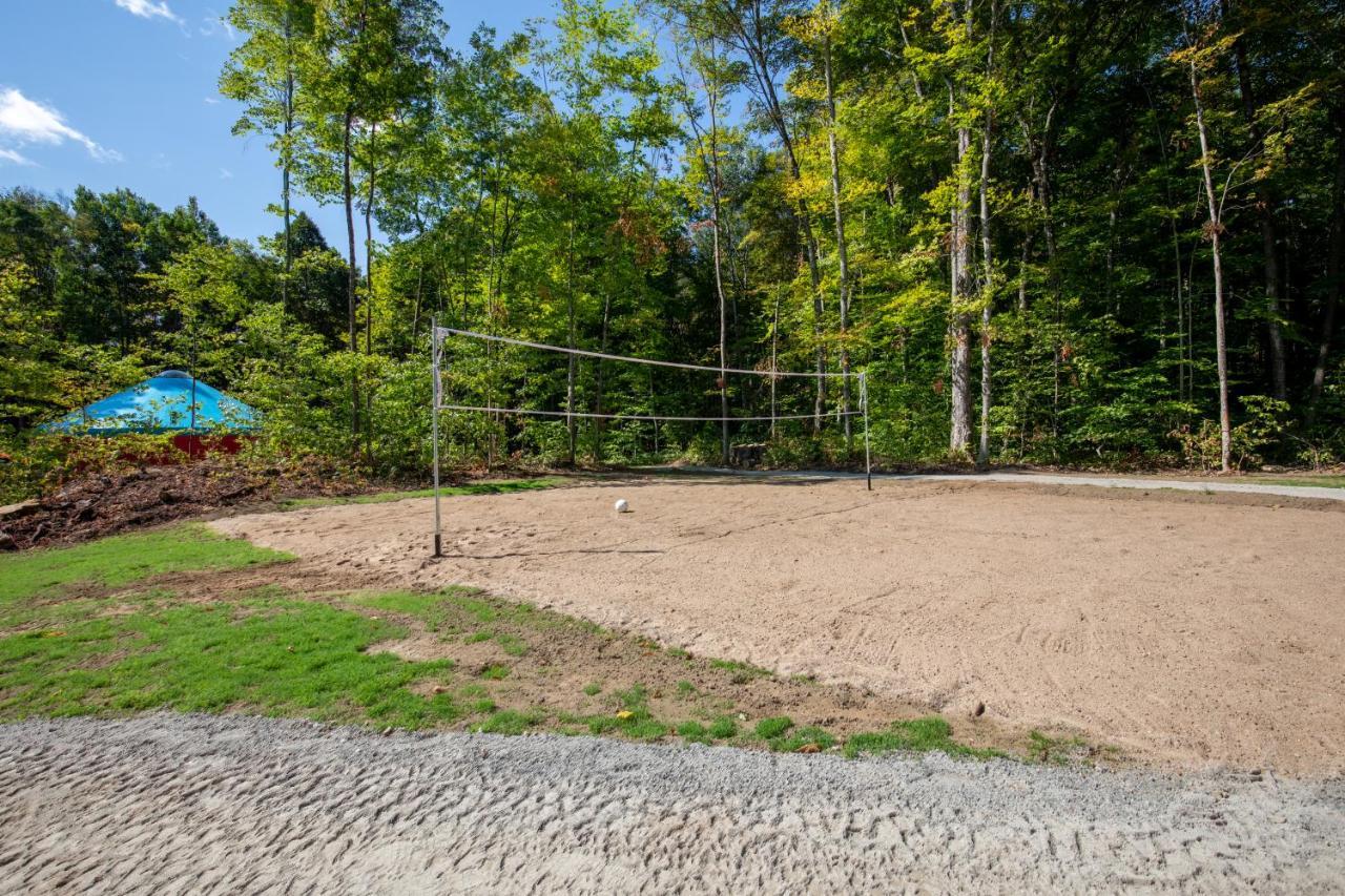 Yourtes Glamping Du Poisson Blanc Notre-Dame-du-Laus Esterno foto